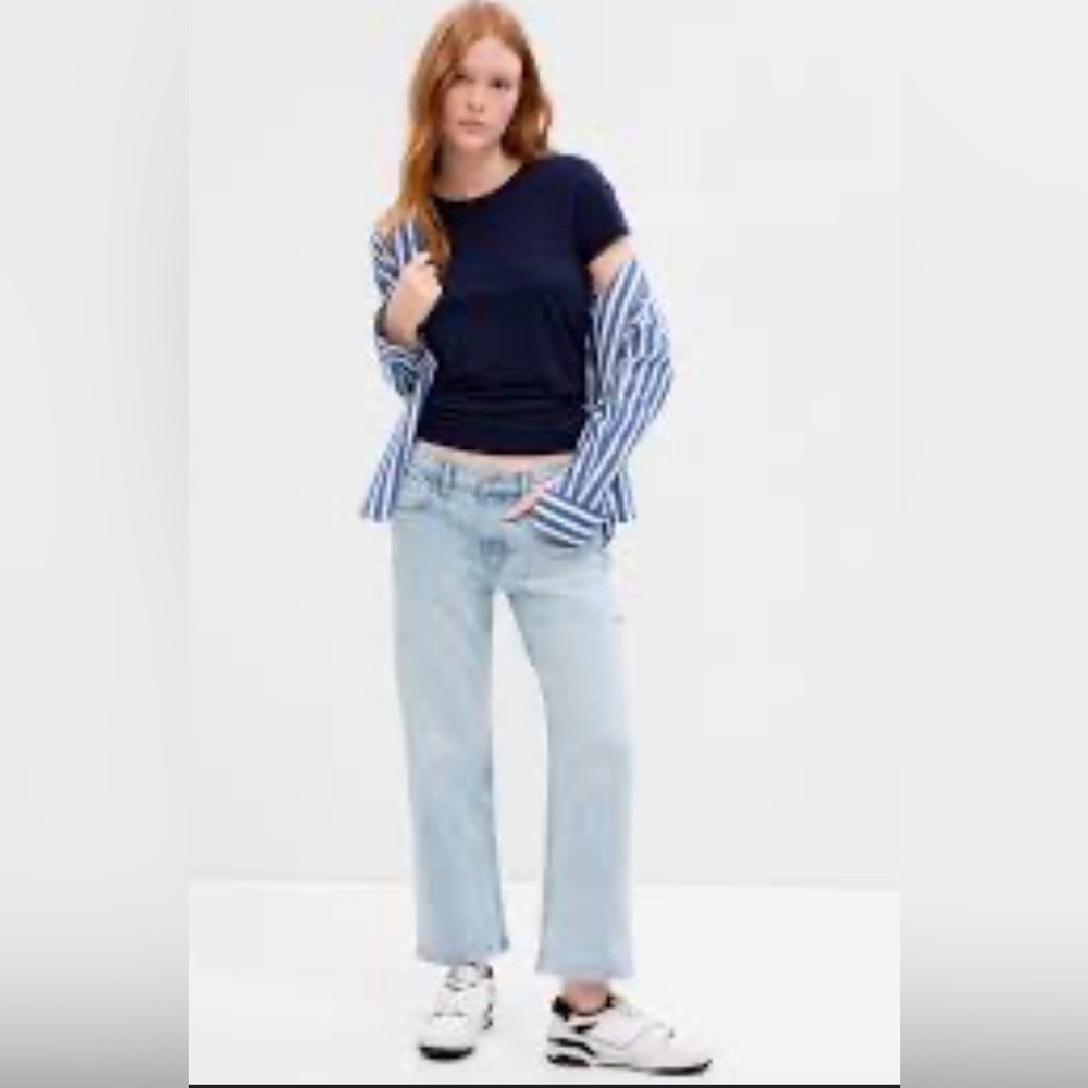 GAP Low Rise Straight Crop Jeans